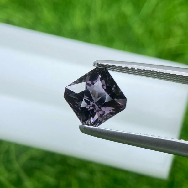 Spinel - 2.37 Cts