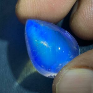 Blue Moonstone - 16.86 Cts