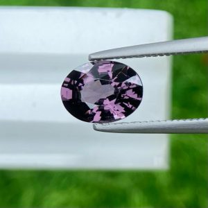 Spinel - 1.37 Cts